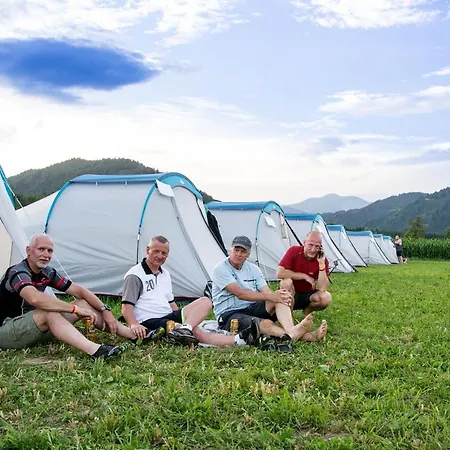 Campo de lujo Gptents Oktoberfest 2*